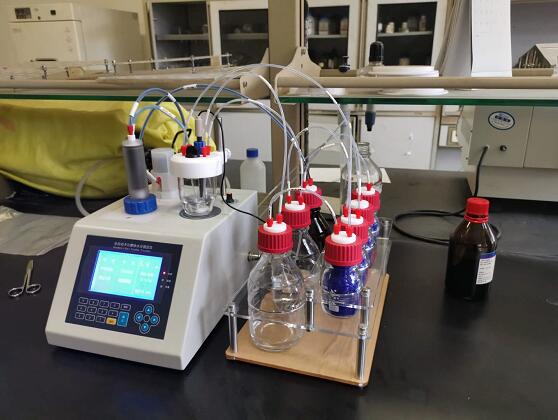 橫店集團(tuán)成都分子實(shí)驗(yàn)室購買我公司S-300卡爾費(fèi)休水分測定儀